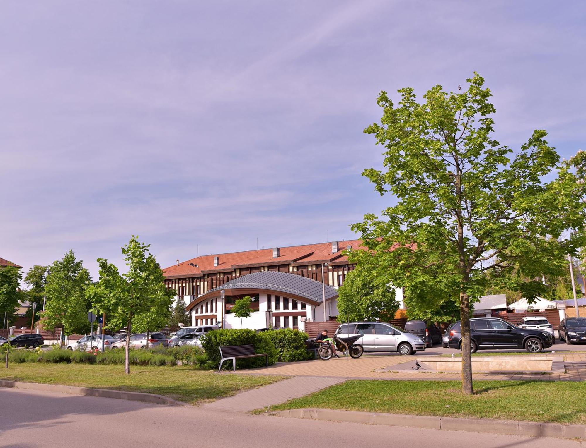 Makotel Apartmanhaz Extérieur photo