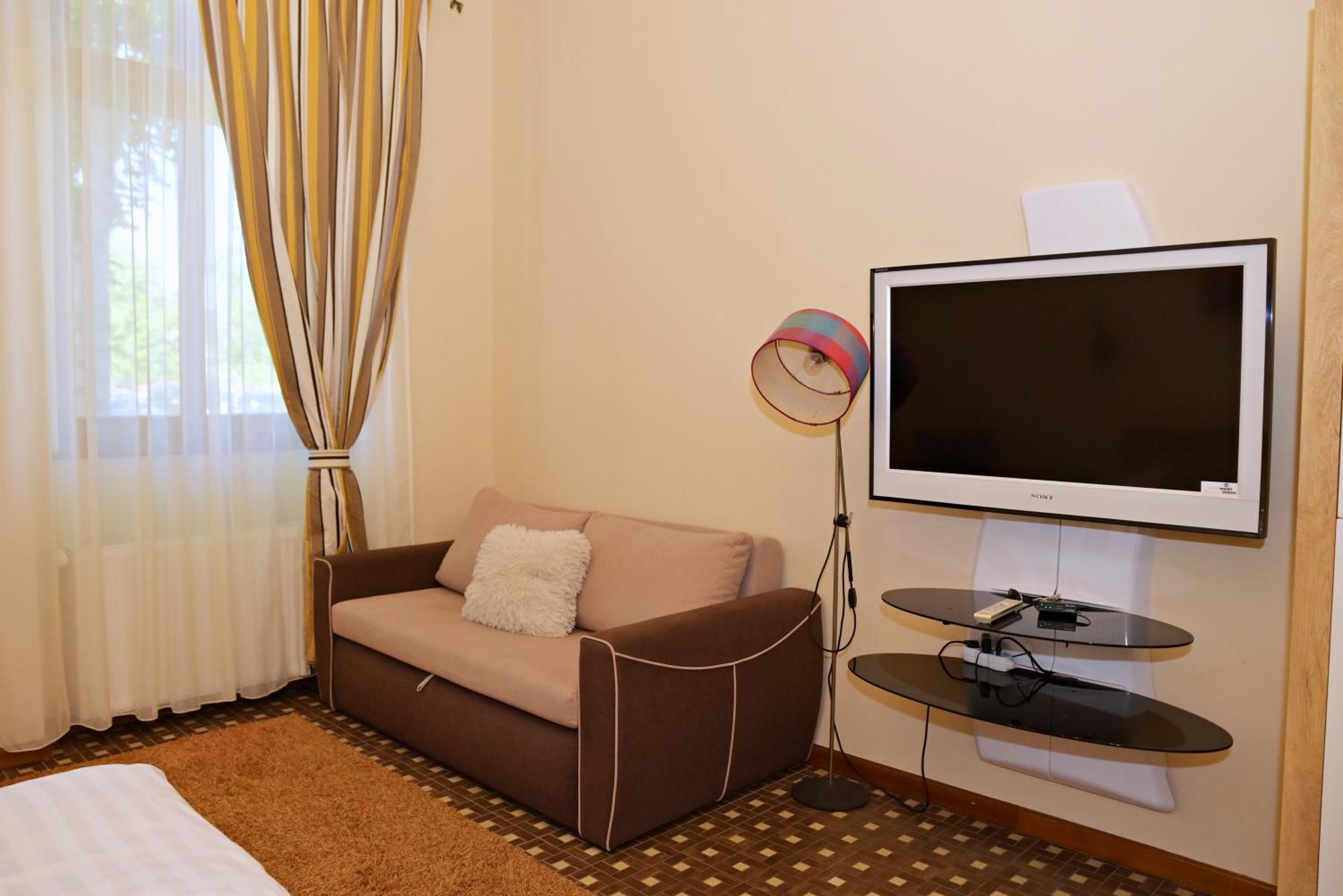 Makotel Apartmanhaz Extérieur photo