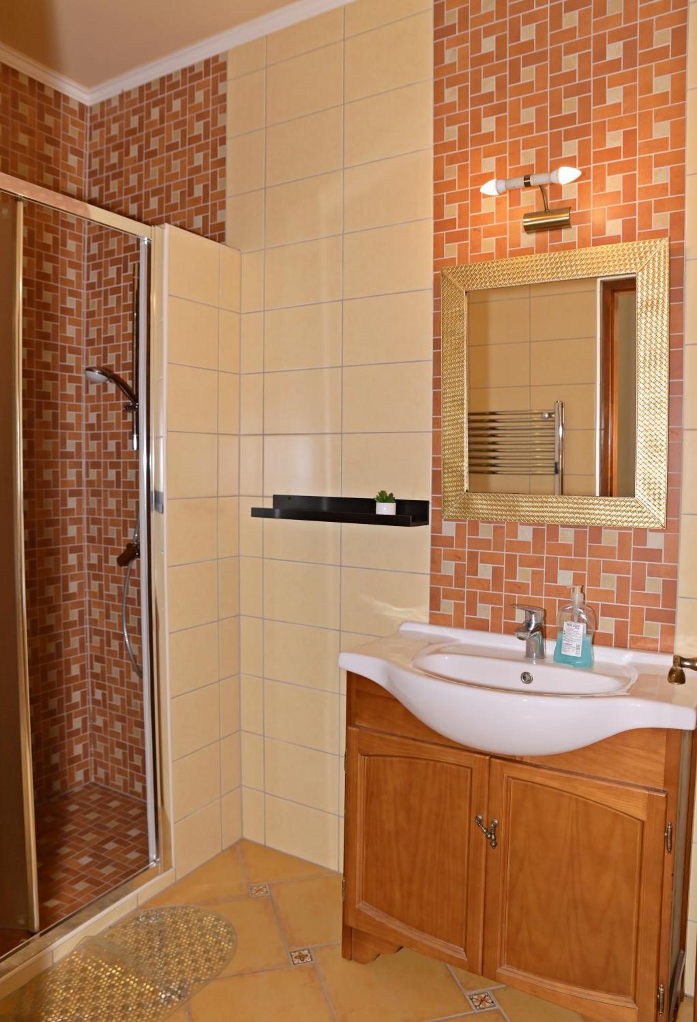 Makotel Apartmanhaz Extérieur photo
