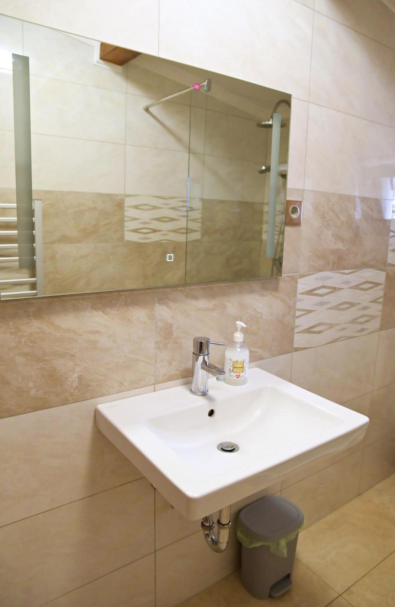 Makotel Apartmanhaz Extérieur photo
